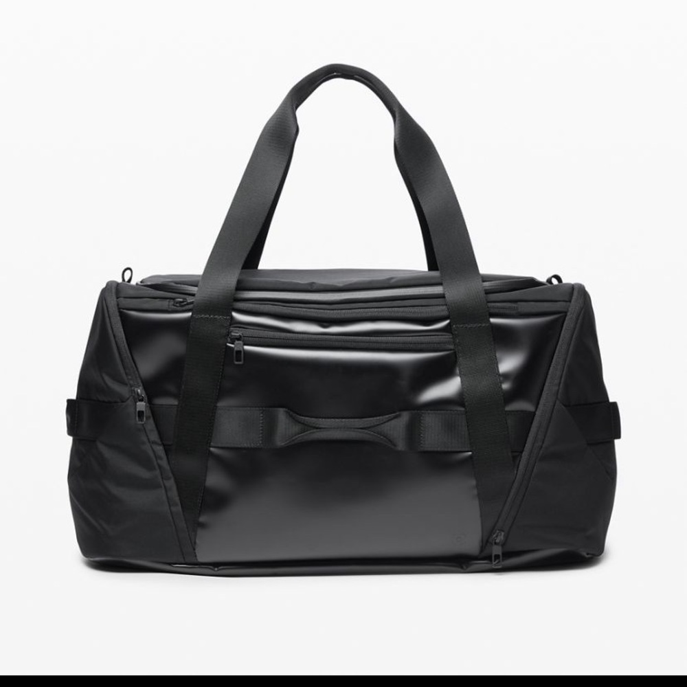 LULULEMON MORE MILES DUFFLE
